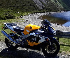 Honda fireblade - Image 6/6