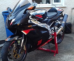 2004 aprilia rsvr - Image 5/5