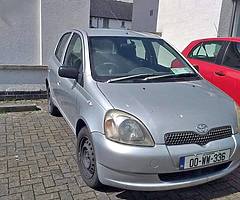 Toyota Yaris 2000