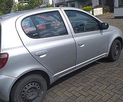 Toyota Yaris 2000 - Image 5/5