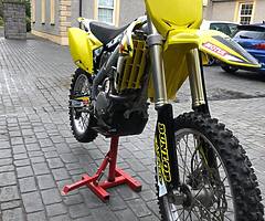 2015 Suzuki Rmz