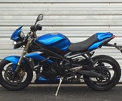 Triumph street triple 675s