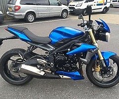 Triumph street triple 675s