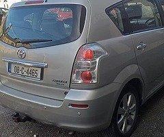 08 Toyota verso 7 seater nct