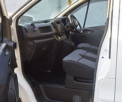 Vauxhall Vivaro 2016 18k miles - Image 5/6