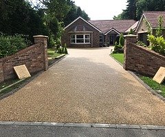 New resin Bound Driveways and Patios - Image 9/10