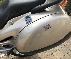 2001 honda nt650 deauville - Image 7/10