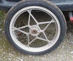 Suzuki gs 125 wheels - Image 3/3