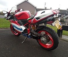 1997 Ducati 748