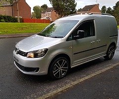 2013 VOLKSWAGEN CADDY VAN 2.0 TDI 140 BHP MANUAL SAT NAV £4950 - Image 6/9