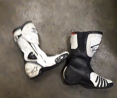 Alpinestars boots