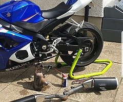 Gsxr 1000 standard exhaust system