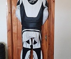 Alpinestar 2 piece leathers