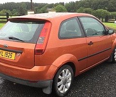 2004 Ford Fiesta