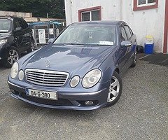 2004 Mercedes E320 - Image 4/4