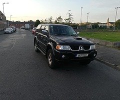 Mitsubishi pajero sport - Image 4/5