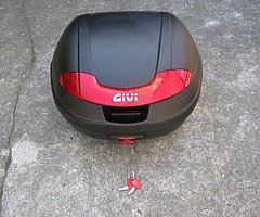 Givi Top Box 39 litres - Image 6/6