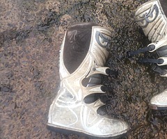 Motor cross boots