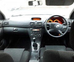 2006 Toyota Avensis - Image 9/12