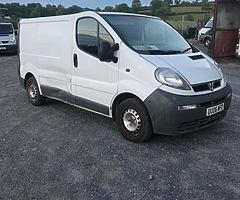 2006 vivaro Traffic 1.9 in for breaking