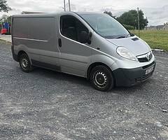 2008 Vivaro 2.0 M9R engine box Breaking - Image 8/8