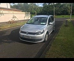 Volkswagen touran for sale low milage car is like new inside and out 2 owners from new full service - Image 3/5