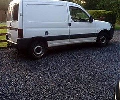 Berlingo van