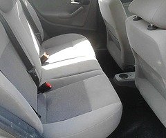 Seat - Image 8/10