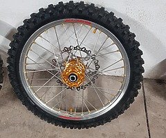 Talon wheels and hubs for a yamaha 450 yzf