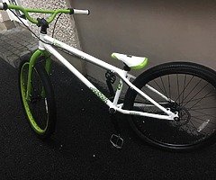 Bicycle voodoo shango dirtjumper