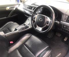 Lexus CT200 - Image 5/10