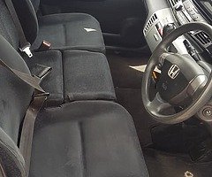 06 HONDA FR-V 6 SEATS - Image 10/10