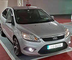 2011 ford focus silver