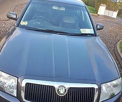 06 Skoda superb