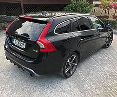 Volvo V60 R Design - Image 3/6