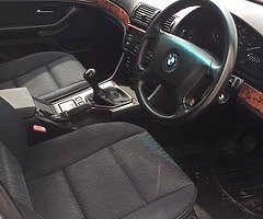 BMW 520i - Image 4/6