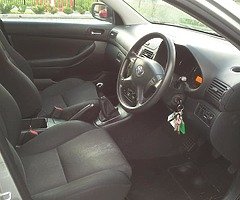 Toyota Avensis 1.6 Strata - Image 6/10