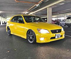 Lexus is200 sport