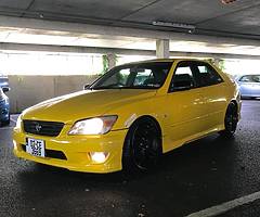 Lexus is200 sport