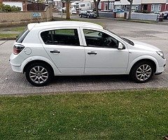 2011 Vauxhall Astra