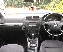 Skoda Octavia 1.9 tdi - Image 6/9