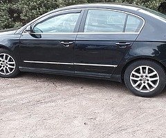 08 PASSAT 1.9TDI - Image 4/10