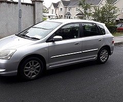 2005 honda Civic - Image 6/10