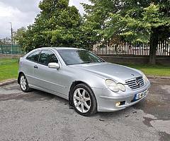 MERCEDES C180 QUICK SALE!