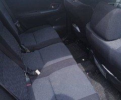 Toyota Corolla Verso - Image 3/5