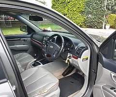 HYUNDAI SANTA-FE 7 SEATER 4WD QUICK SALE - Image 6/8