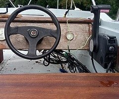 Johnson 50 HP + Inboard Steering System - Image 5/7