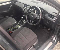 Skoda Octavia 2016 2.0 TDI - Image 8/10