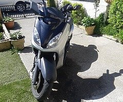 Yamaha xmax250 - Image 3/3