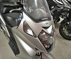 Honda Silverwing 600cc